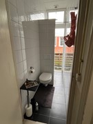 badkamer Zwarteweg 5A.JPG